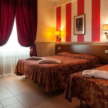 Hotel Pyramid Рим Номер фото